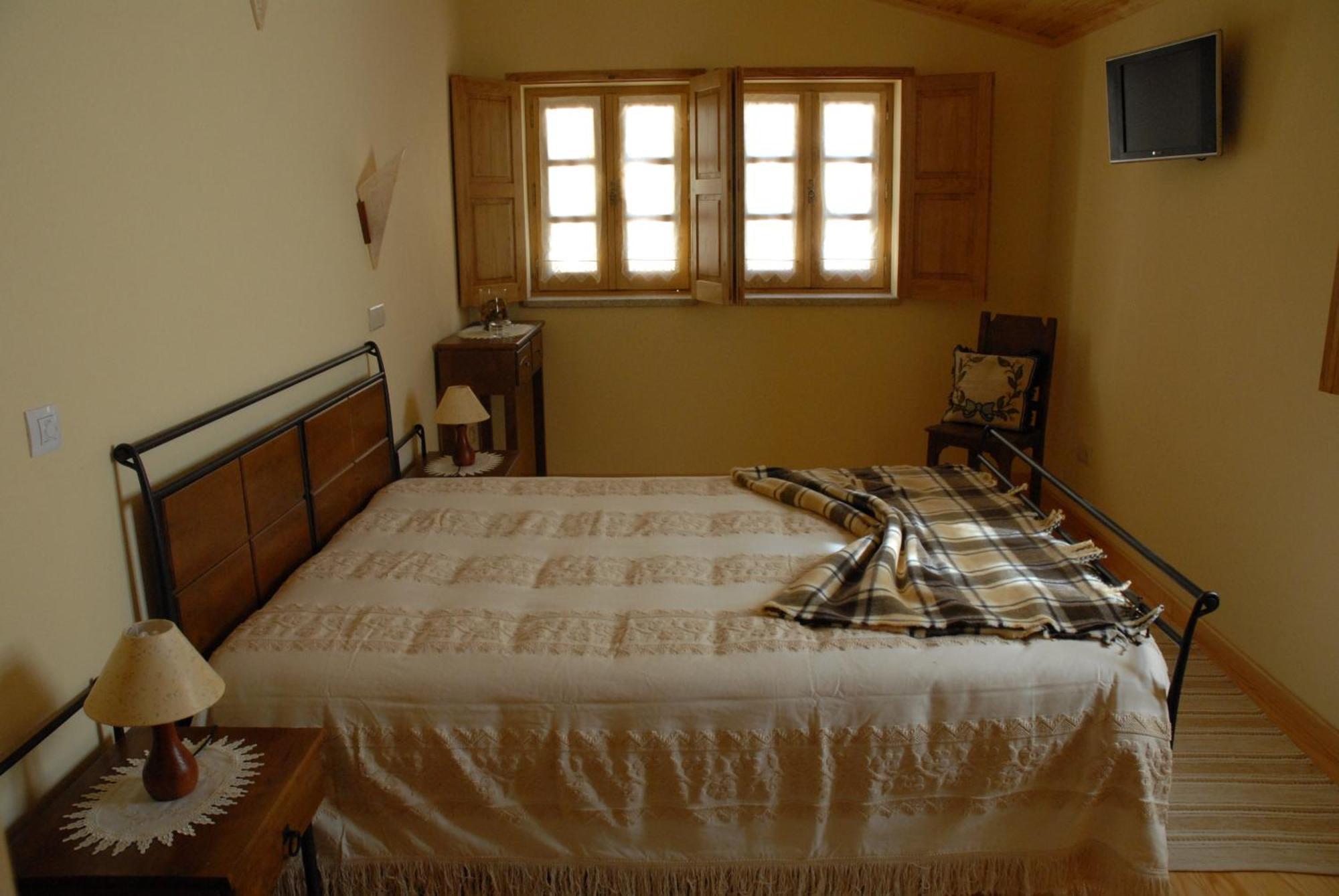 Casa Da Moreia ซาบูเกย์โร ภายนอก รูปภาพ
